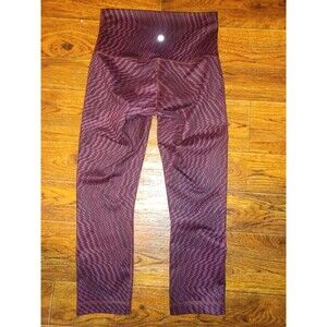 Lululemon Athletica Crop Leggings Size 6, Burgundy/Black